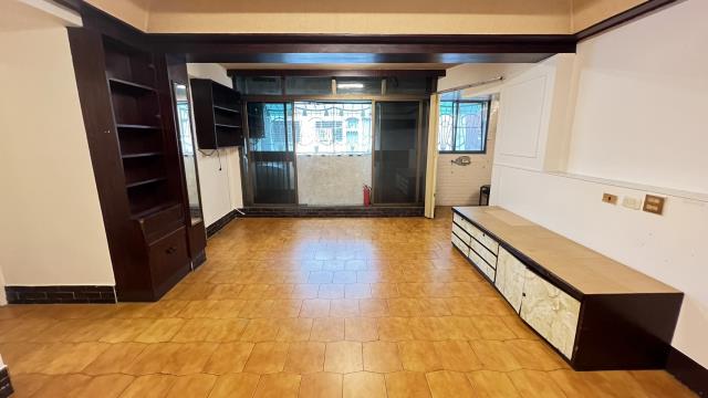 高雄鹽埕華廈-8