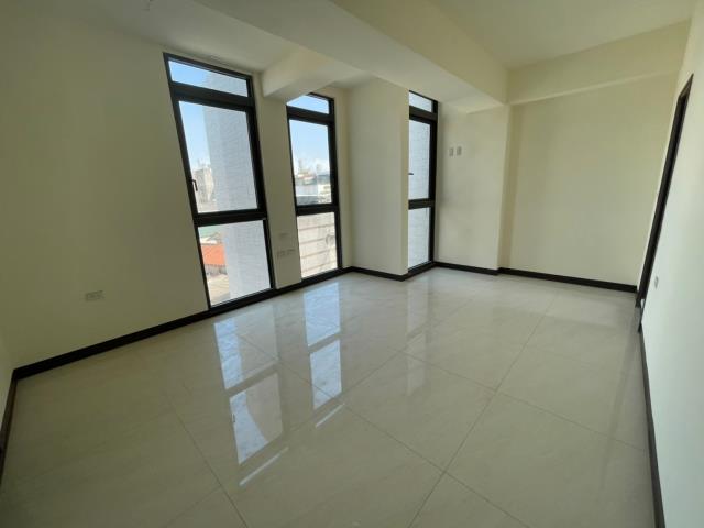 高雄岡山透天-8