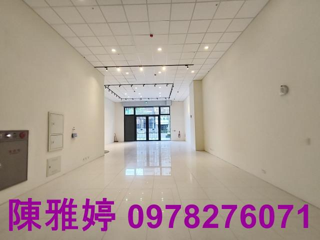 高雄前金大樓-1