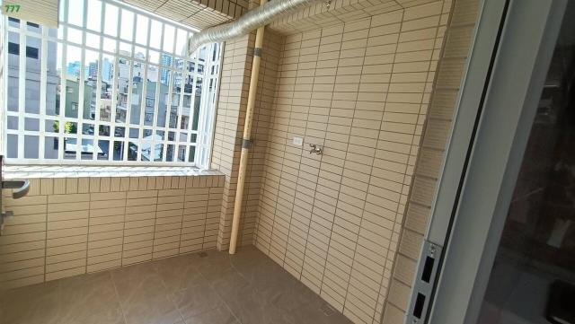 高雄前金華廈-10