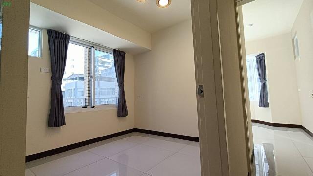 高雄前金華廈-4