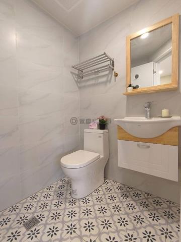 高雄新興區大樓-8