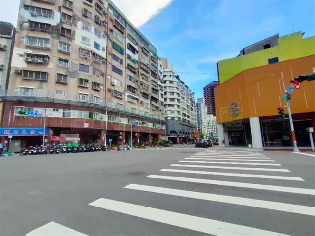 高雄鹽埕大樓-2