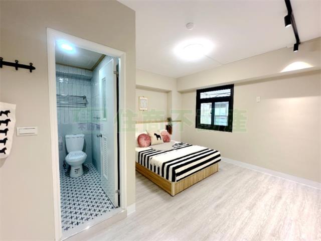 高雄楠梓華廈-5