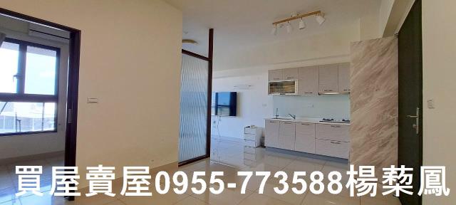 高雄岡山大樓-1