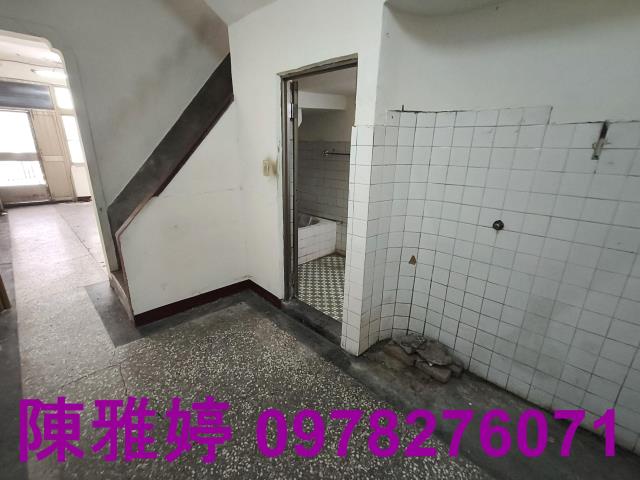 高雄苓雅透天-3