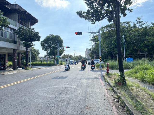 高雄岡山透天-1