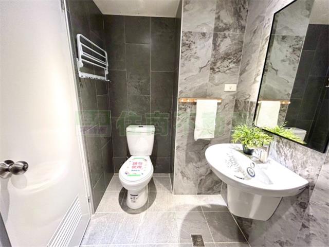 高雄鳳山華廈-12