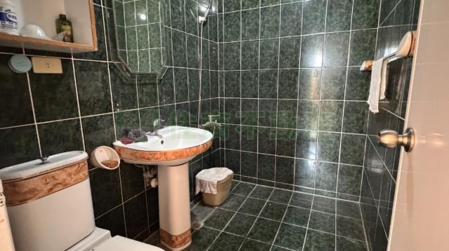 高雄三民區大樓-11