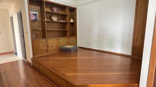 高雄三民區大樓-5