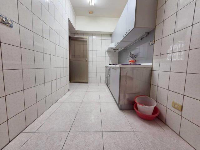 高雄岡山大樓-8