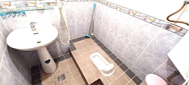 高雄岡山透天-8