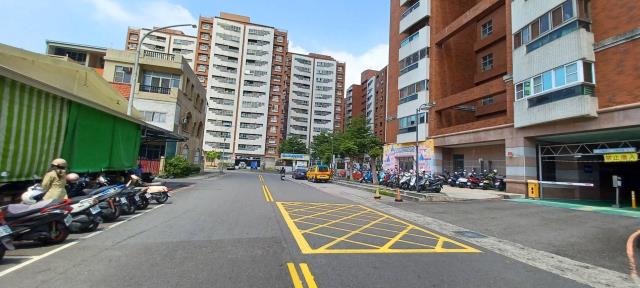 高雄岡山透天-1