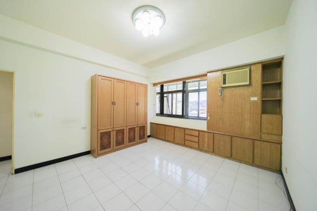 高雄三民區大樓-10