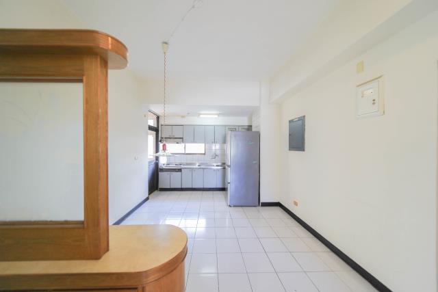 高雄三民區大樓-2