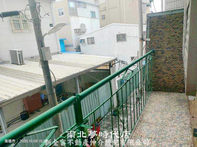 高雄前鎮透天-12