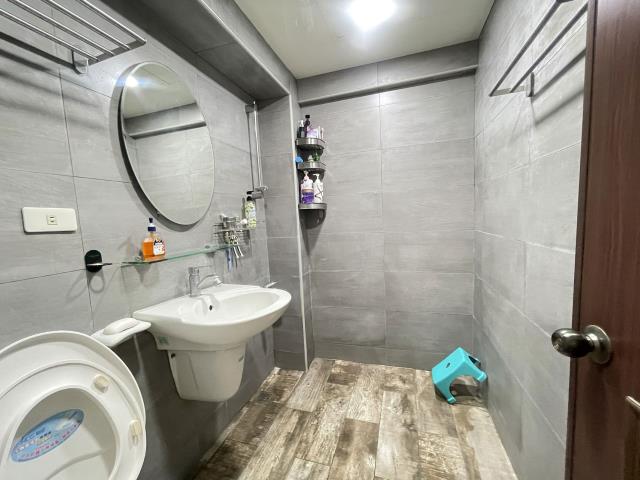 高雄岡山大樓-11