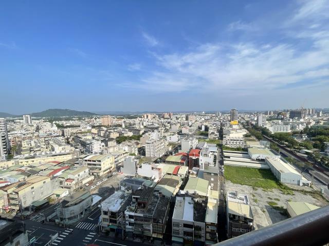 高雄岡山大樓-3