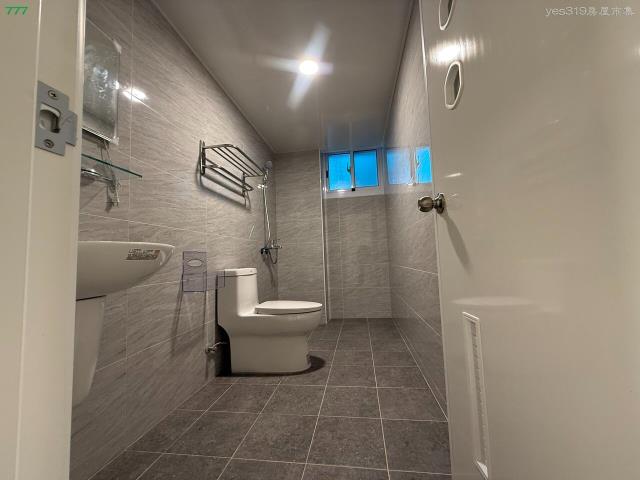 高雄新興區大樓-6