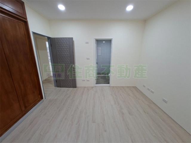 高雄三民區大樓-7