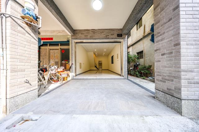 高雄楠梓公寓-1