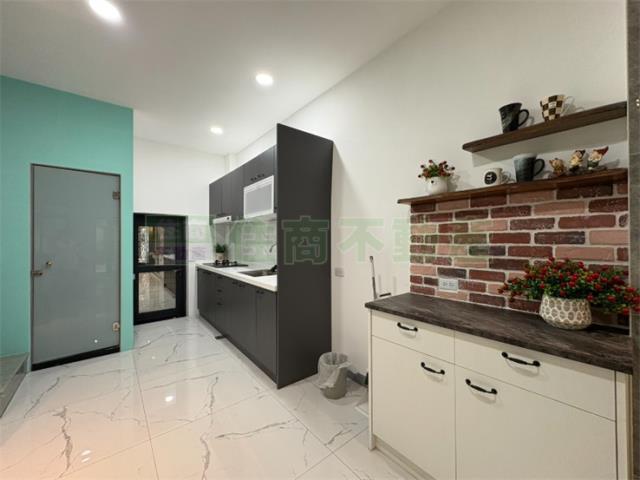 高雄鳳山透天-1