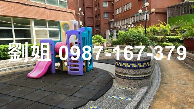 高雄鳳山大樓-1