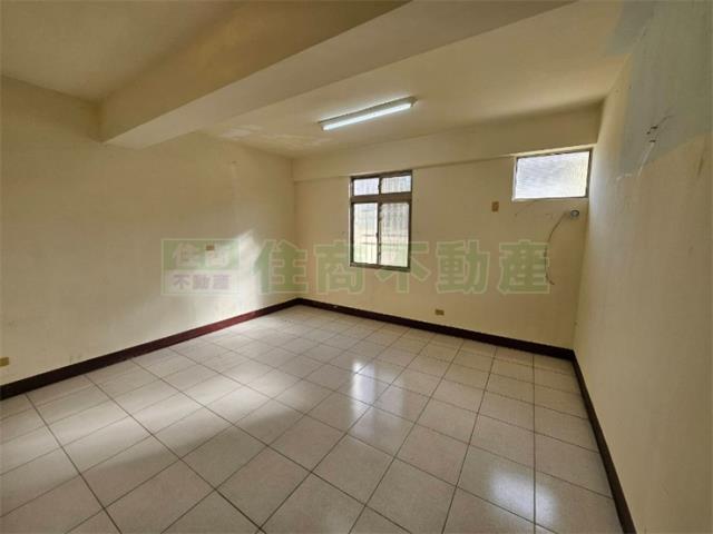 高雄小港透天-9