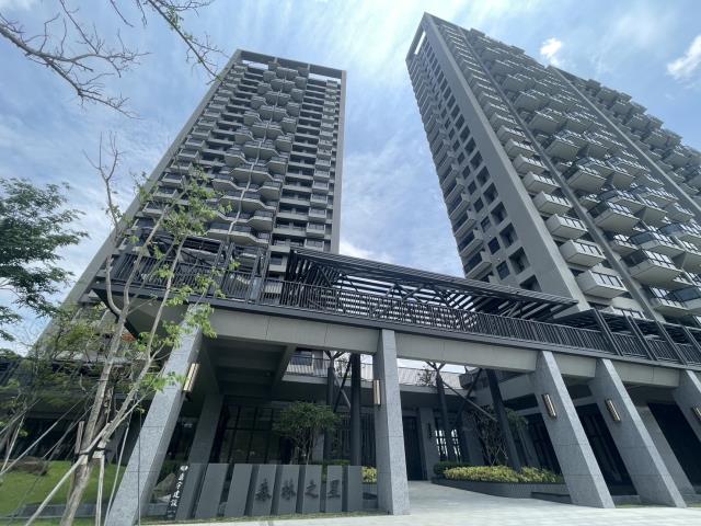 高雄橋頭大樓-0