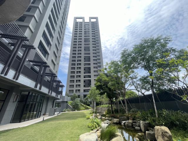 高雄橋頭大樓-1