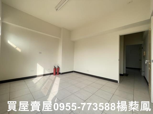 高雄岡山大樓-4