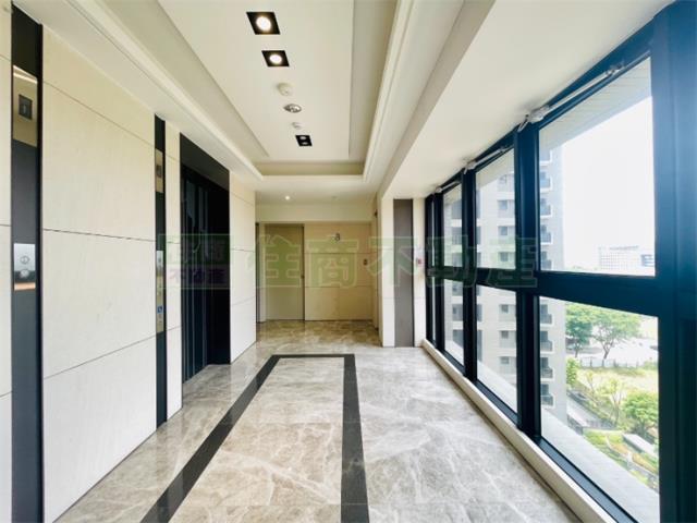 高雄橋頭大樓-3