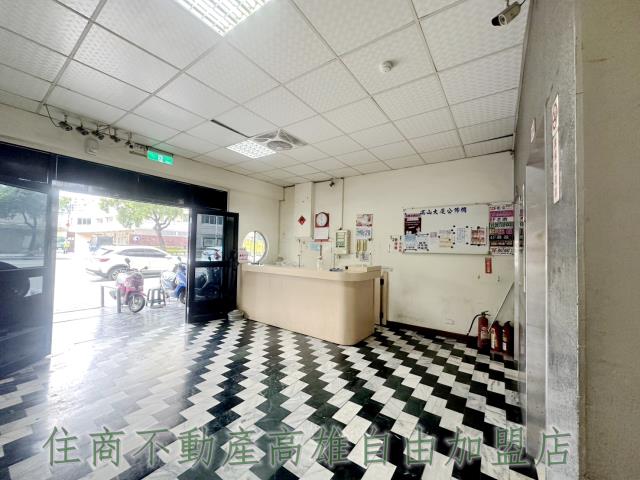 高雄新興區大樓-2