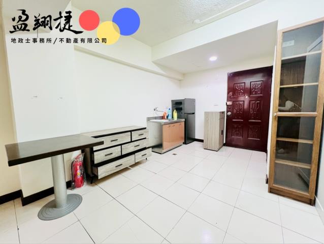 高雄新興區大樓-3