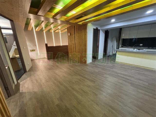 高雄新興區大樓-3