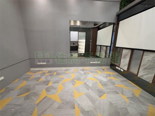 高雄新興區大樓-8