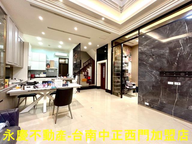 高雄左營透天-10