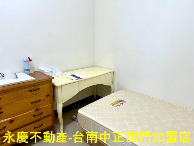 高雄左營透天-7