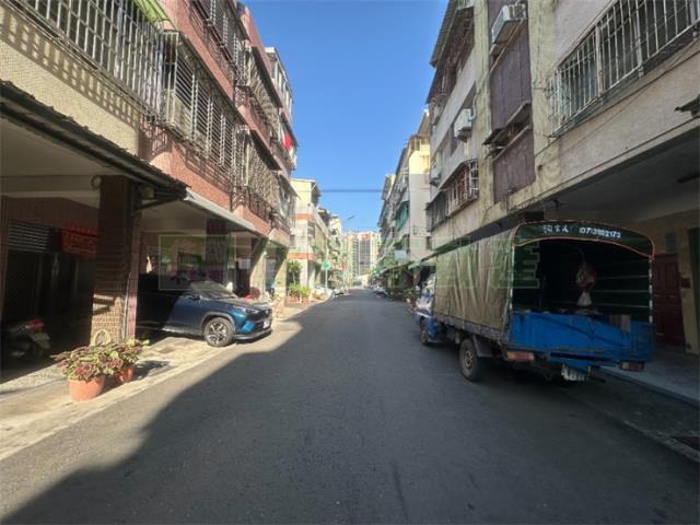 高雄楠梓透天-13