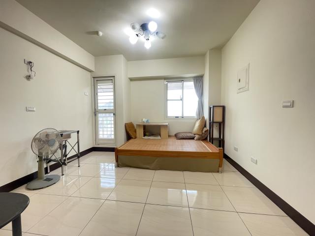 高雄岡山大樓-0