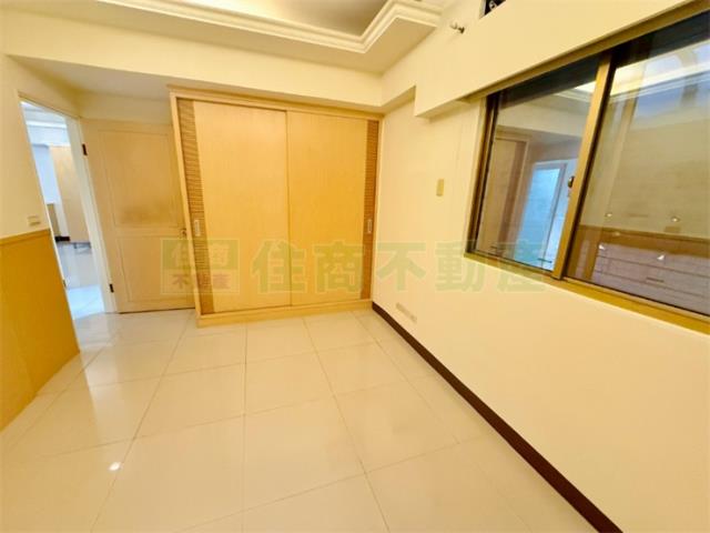 高雄三民區大樓-11