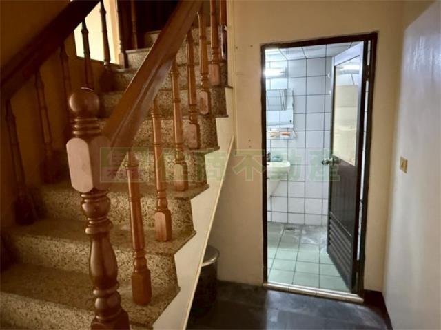 高雄前鎮透天-3