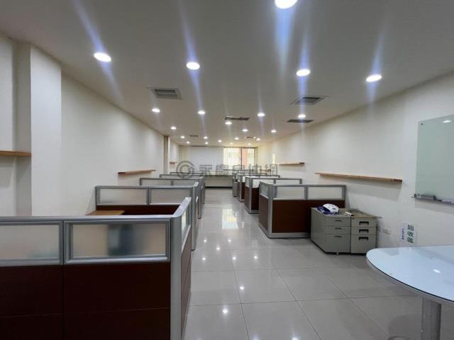 高雄苓雅透天-1